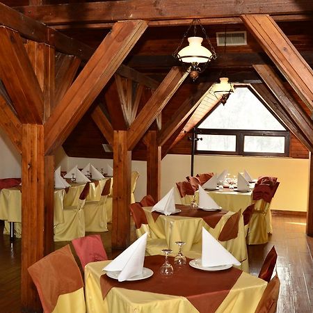 Motel Din Darste 사셀레 외부 사진