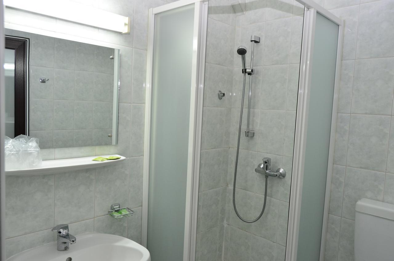 Motel Din Darste 사셀레 외부 사진
